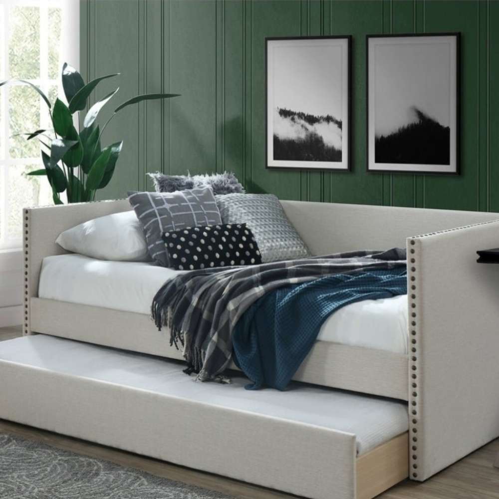 Queens Daybed